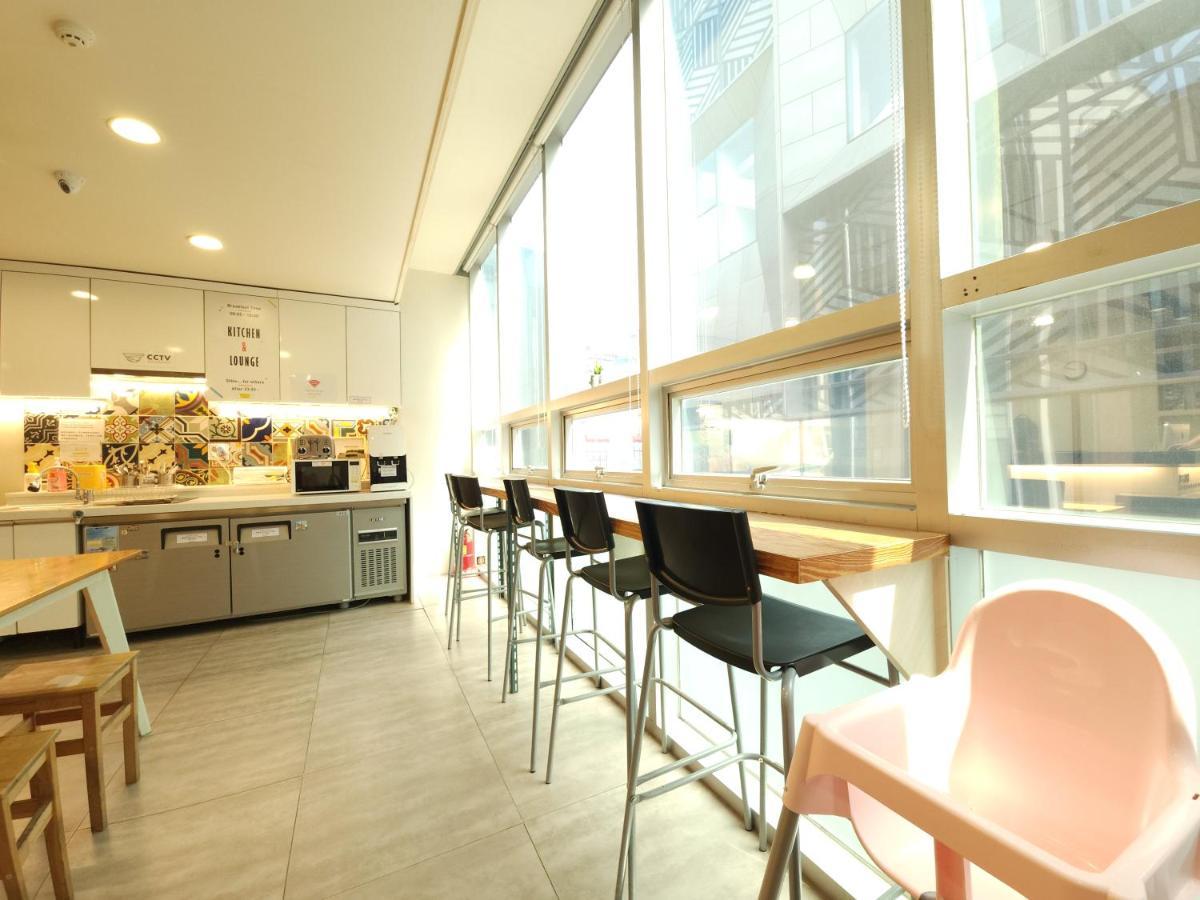 Oyo Hostel Myeongdong 1 Szöul Kültér fotó