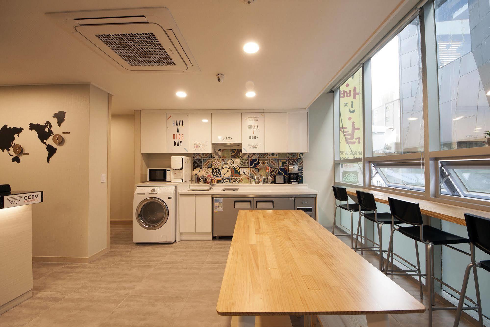 Oyo Hostel Myeongdong 1 Szöul Kültér fotó